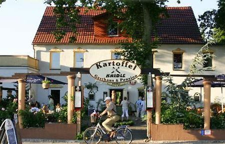 Kartoffelgasthaus & Pension Knidle Luebbenau Exterior photo