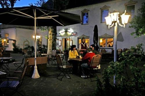Kartoffelgasthaus & Pension Knidle Luebbenau Exterior photo